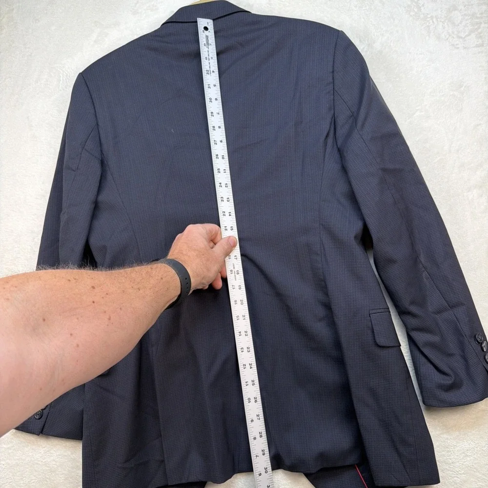 Hugo Boss Wool Blend Blazer Men's 44R‎ Navy Sport Coat Two Button Tailored